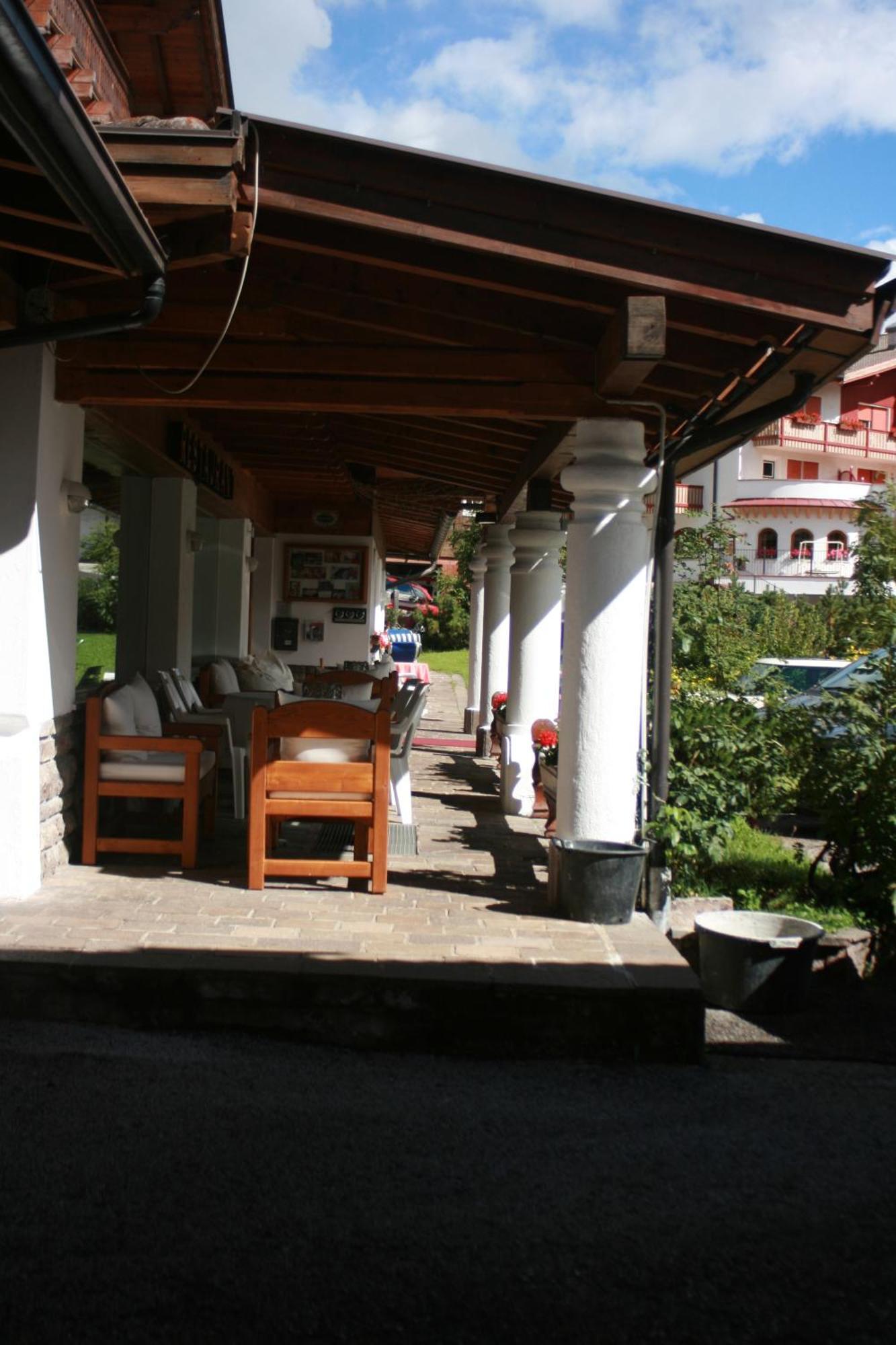 Hotel Catinaccio Vigo di Fassa Eksteriør bilde
