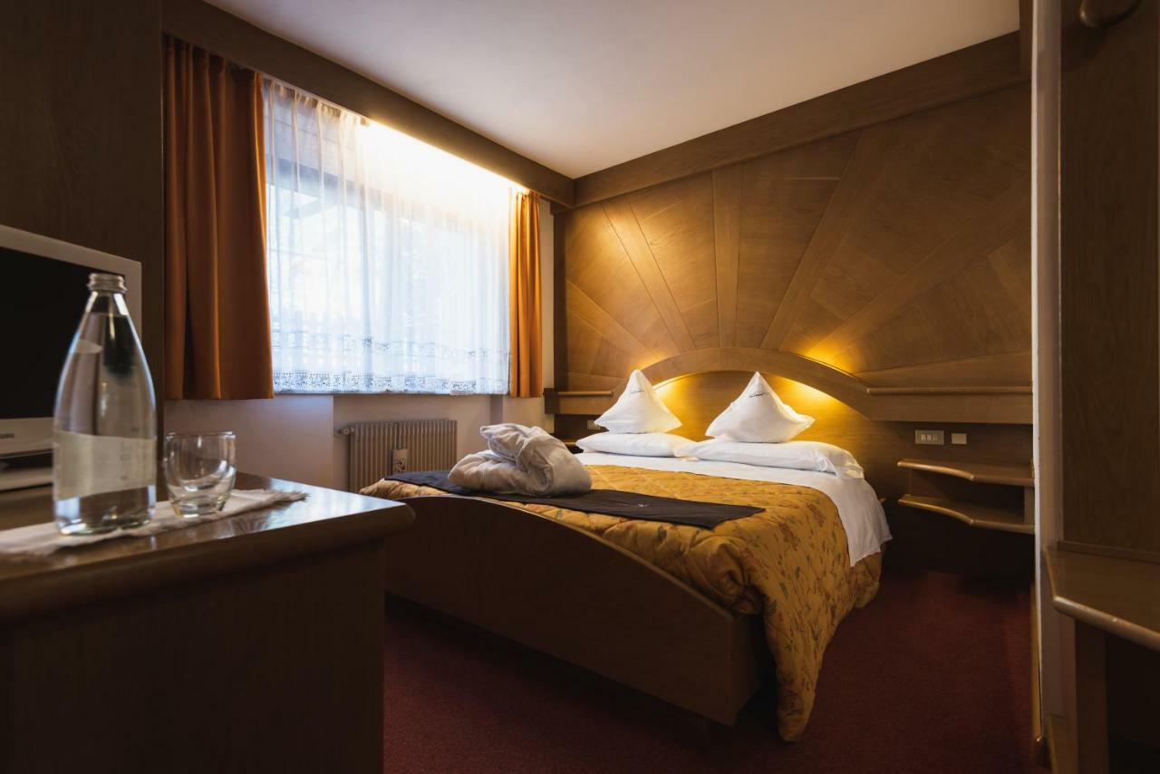 Hotel Catinaccio Vigo di Fassa Eksteriør bilde