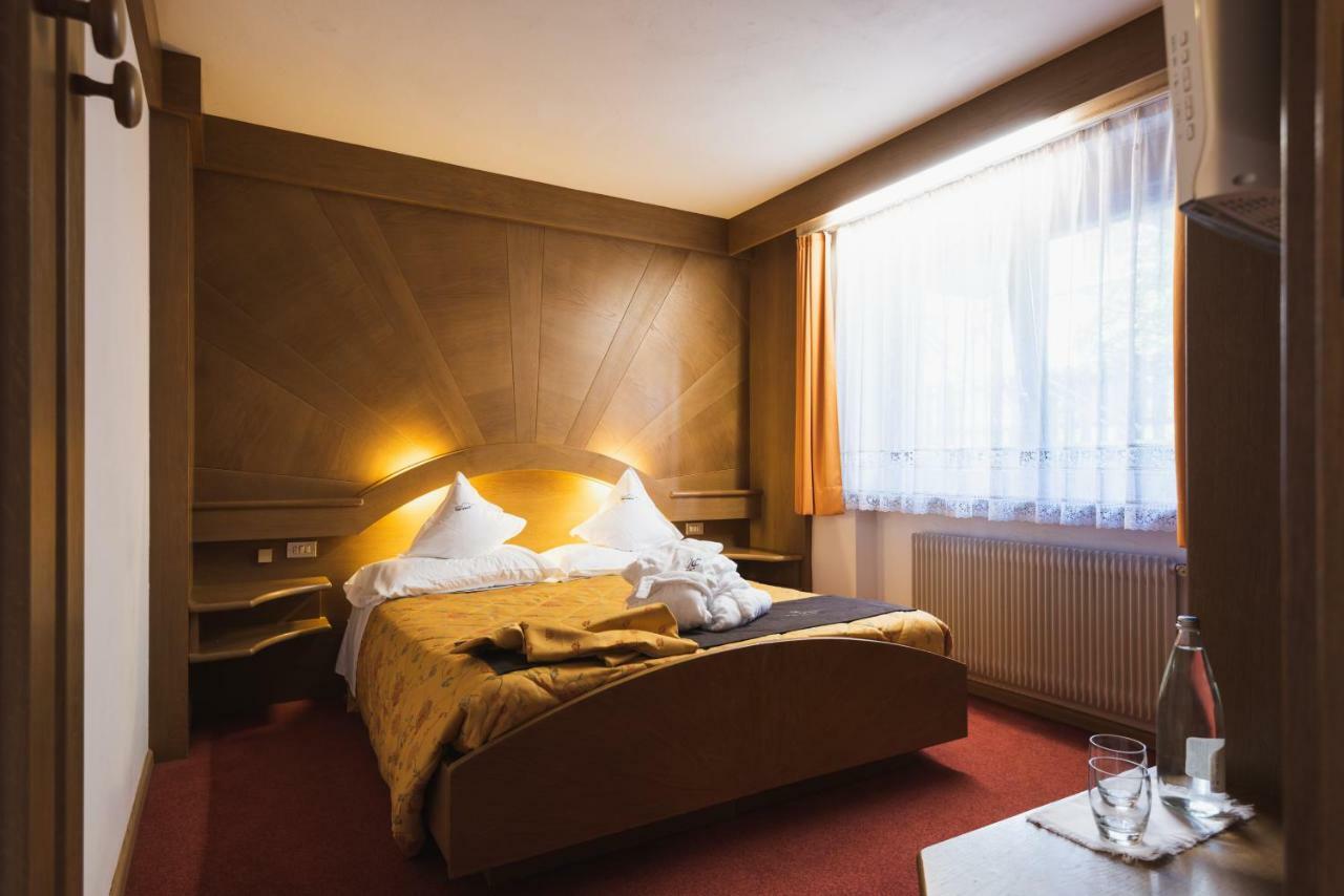 Hotel Catinaccio Vigo di Fassa Eksteriør bilde